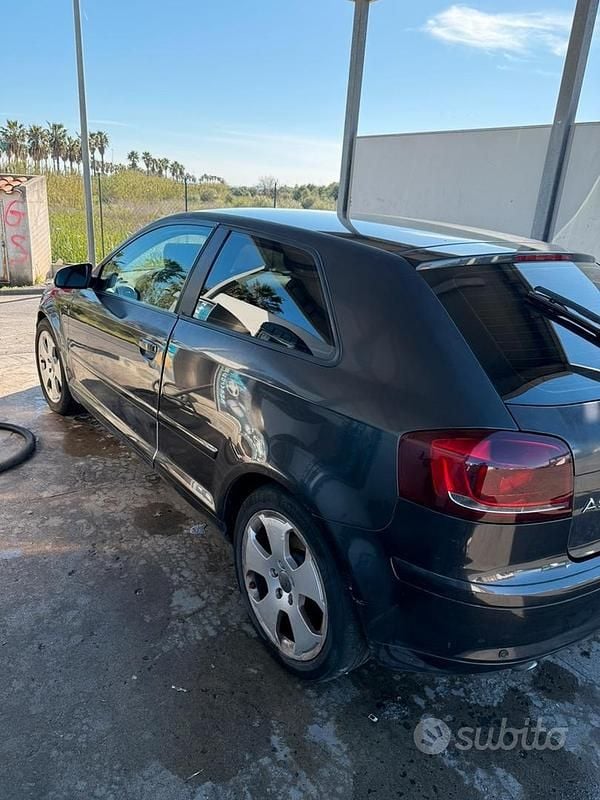 Usata Audi A3 105 CV (77 kW) 2009 Nero Utilitaria