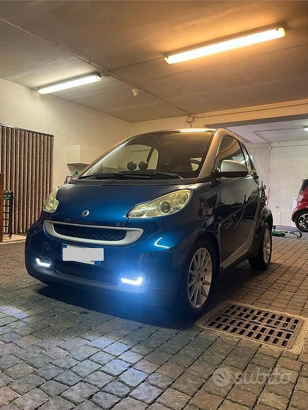 Blu Usata 2008 Smart ForTwo Coupé Coupé | 5500 € - Immagine 1/4