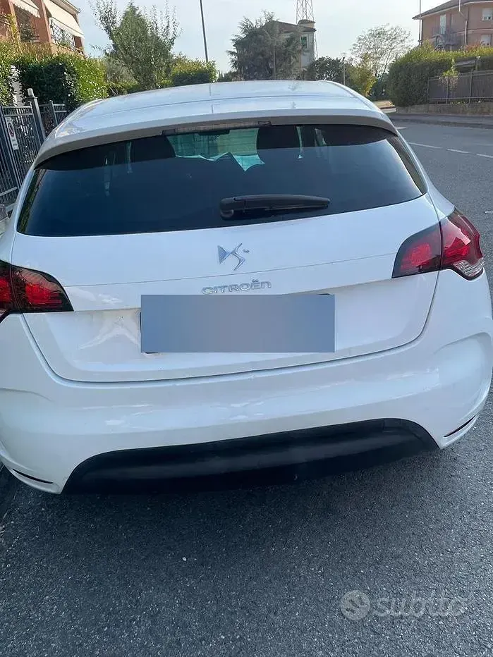 Usata DS Automobiles DS4 111 CV (81 kW) 2012 Bianco Berlina