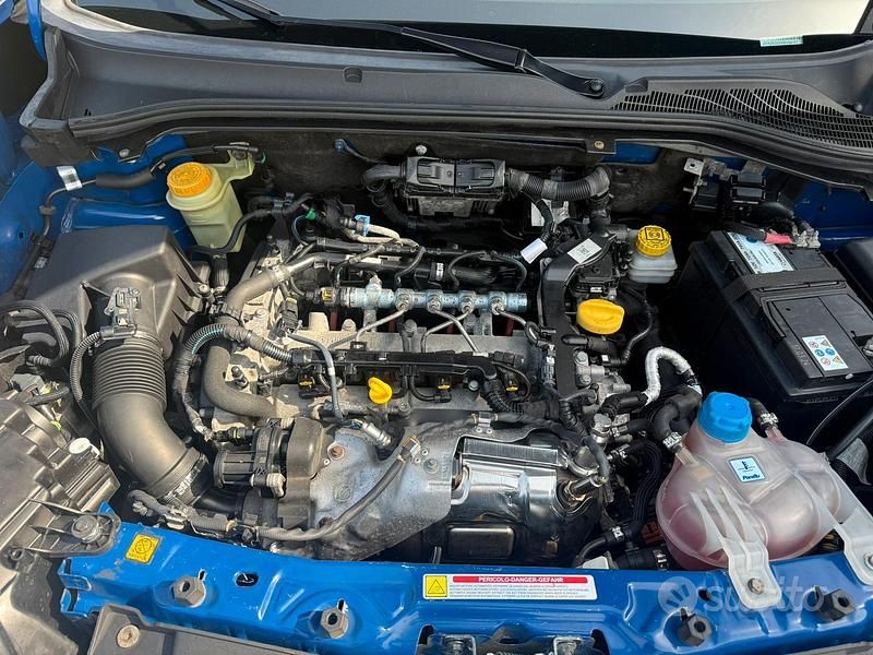 Usata Fiat Doblò 105 CV (77 kW) 2022 Blu Monovolume