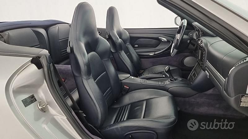 Usata Porsche 911 Carrera 4S Cabriolet 320 CV (235 kW) 2004 Grigio Cabrio