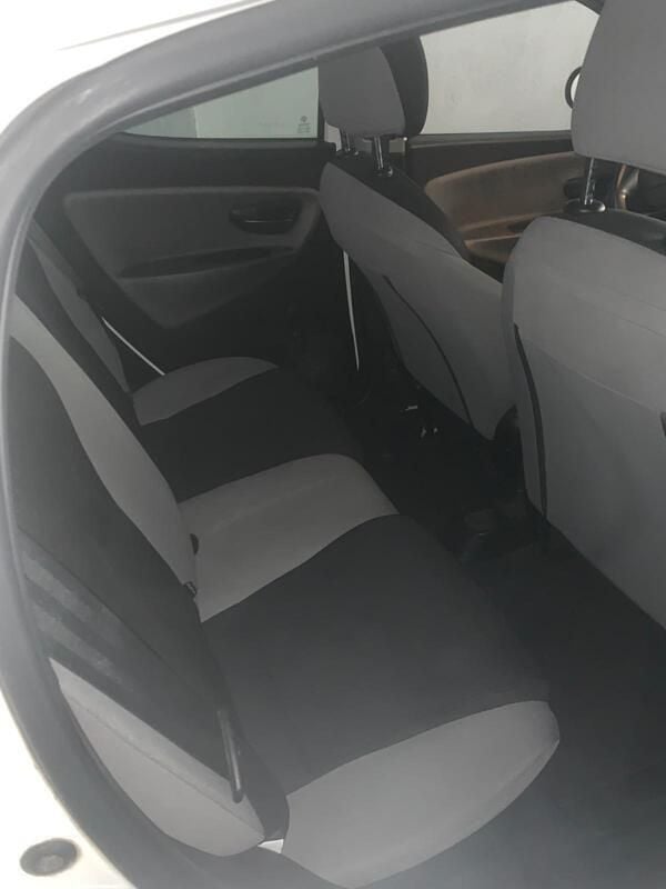 Usata Lancia Ypsilon Gold 85 CV (62 kW) 2013 Bianco Utilitaria