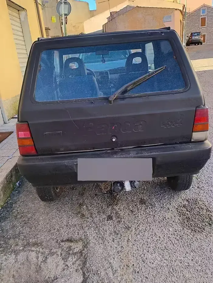 Usata Fiat Panda 4x4 54 CV (39 kW) 1997 Nero Utilitaria