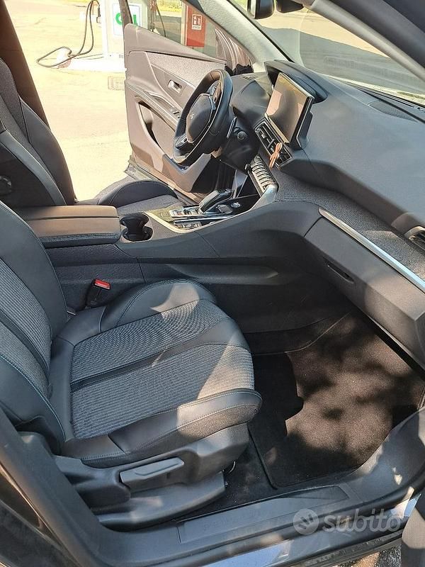 Usata Peugeot 3008 131 CV (96 kW) 2021 Grigio SUV