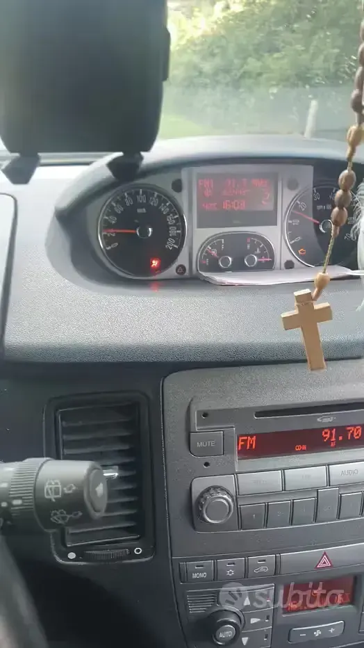 Usata Lancia Musa 95 CV (69 kW) 2012 Bianco Monovolume