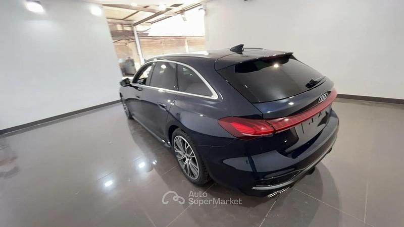 Nuova Audi A5 S-Line 204 CV (150 kW) 2025 Blu/azzurro Station wagon