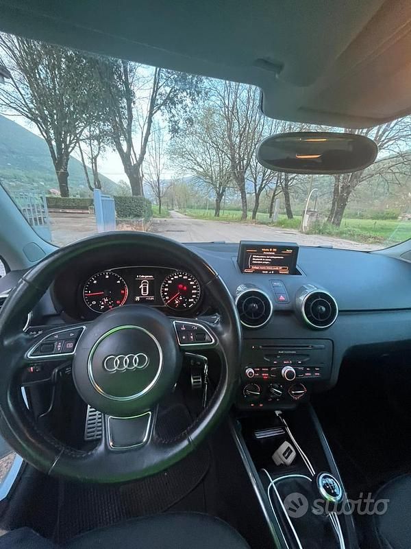 Usata Audi A1 Sportback 90 CV (66 kW) 2014 Bianco Utilitaria