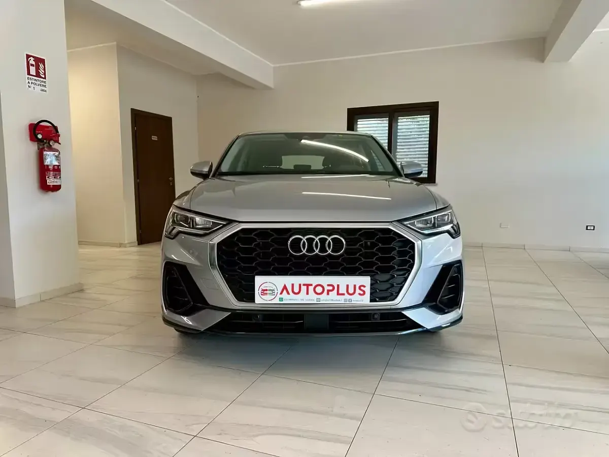 Usata Audi Q3 Ambiente 150 CV (110 kW) 2021 Grigio SUV