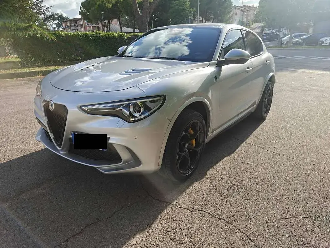 Usata Alfa Romeo Stelvio Quadrifoglio 510 CV (375 kW) 2020 Argento SUV