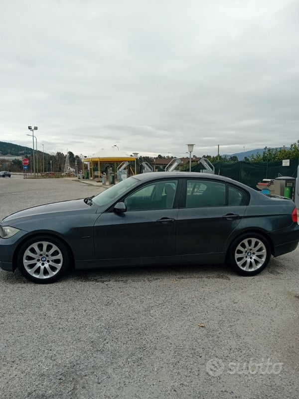 Usato 2007 BMW 320 2.0 Diesel 163 CV (5.500 €)