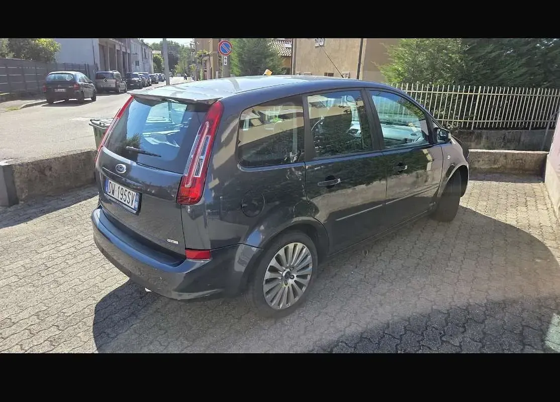 Usata Ford C-MAX Titanium 109 CV (80 kW) 2009 Monovolume