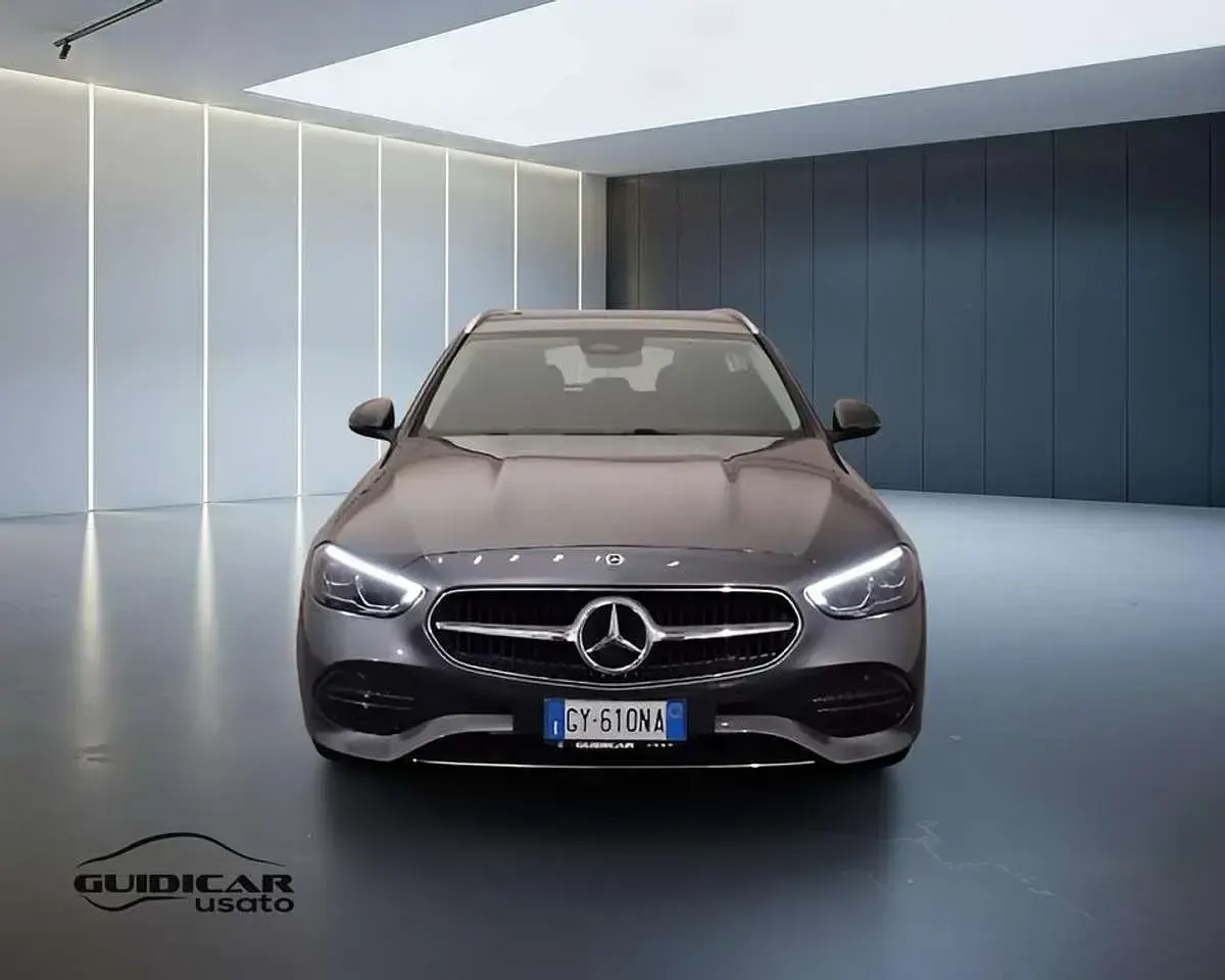 Usata Mercedes C200 Advanced 163 CV (119 kW) 2025 Grigio Station wagon