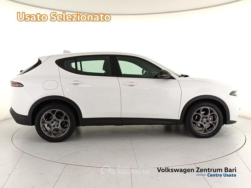 Usata Alfa Romeo Tonale Super 131 CV (96 kW) 2023 Bianco SUV