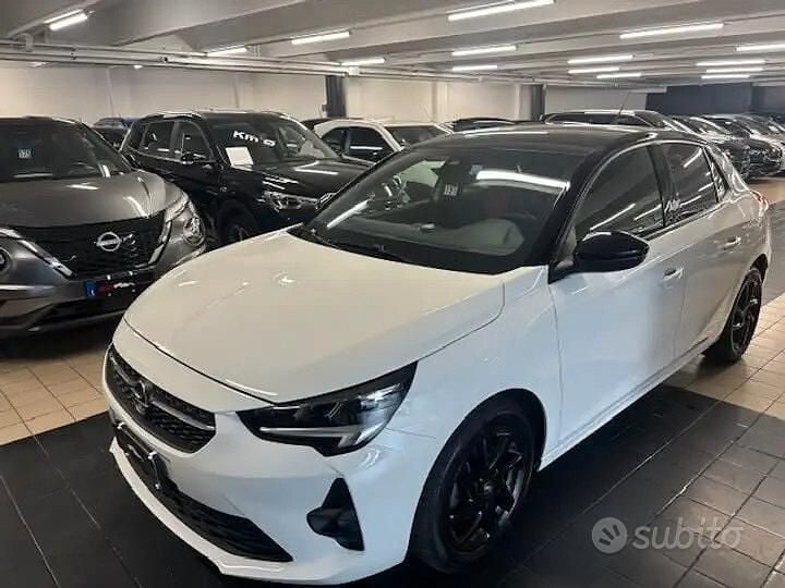 Usata Opel Corsa GS Line 100 CV (73 kW) 2021 Bianco Utilitaria