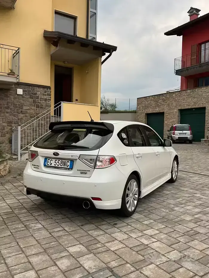 Usata Subaru Impreza 150 CV (110 kW) 2011 Berlina