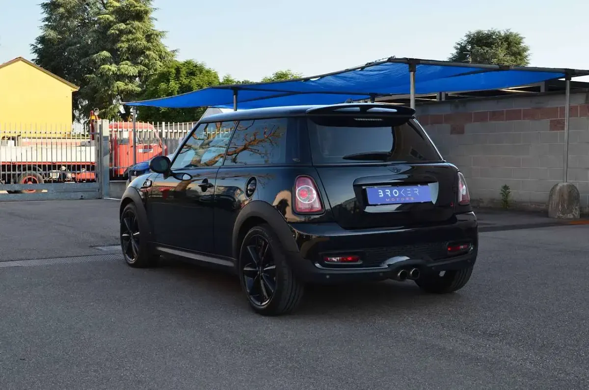 Usata Mini Cooper S 184 CV (135 kW) 2013 Nero Utilitaria