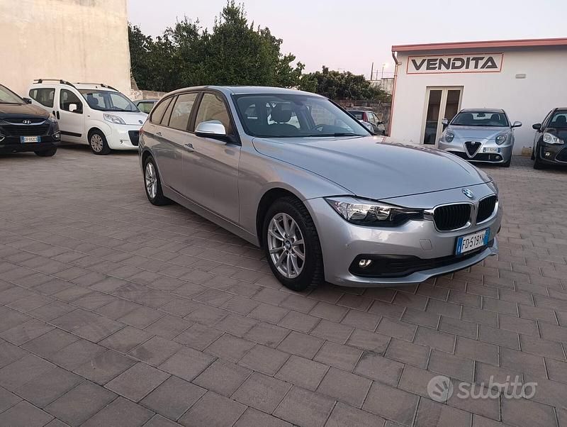 Grigio Usata 2016 BMW 316 Station wagon | 11.900 € (Buon prezzo) - Immagine 1/4