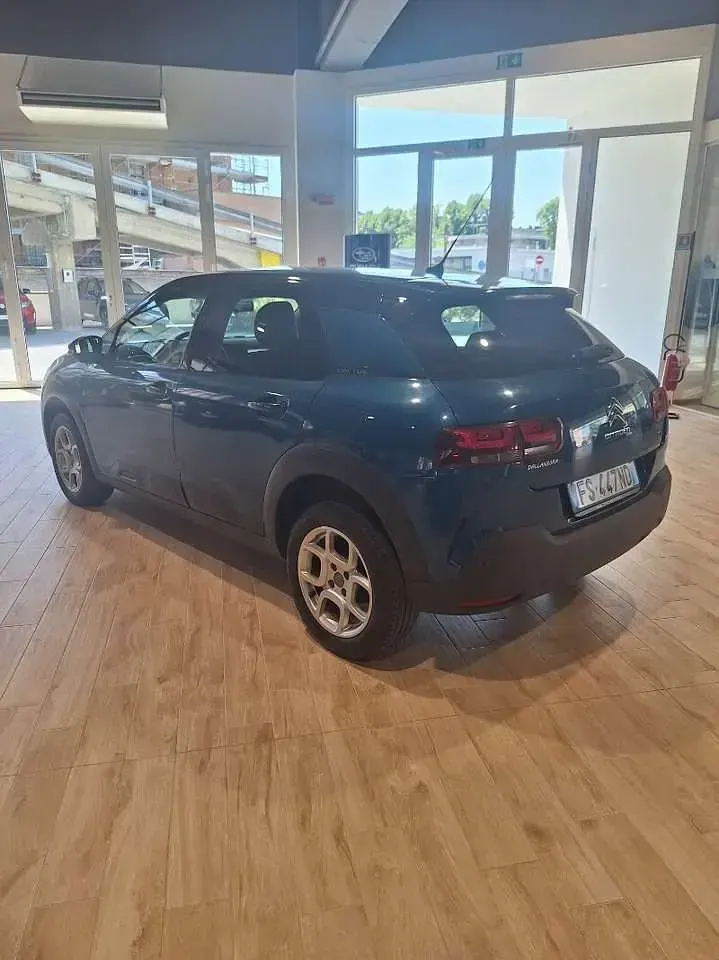 Usata Citroën C4 Feel 99 CV (72 kW) 2019 Blu/azzurro SUV