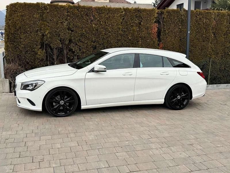 Usata Mercedes CLA200 Shooting Brake Edition 136 CV (100 kW) 2020 Station wagon