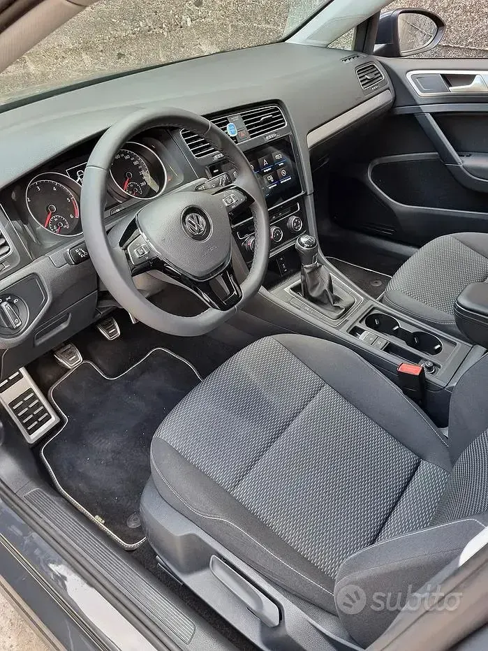 Usata VW Golf VII 115 CV (84 kW) 2019 Grigio Berlina