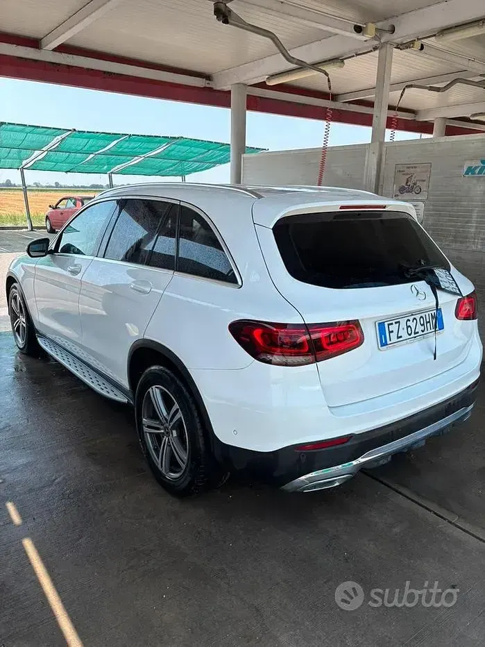 Usata Mercedes GLC220 Premium Plus 194 CV (142 kW) 2019 Bianco SUV