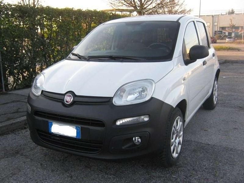 Usata Fiat Panda Pop 86 CV (63 kW) 2016 Bianco Furgone