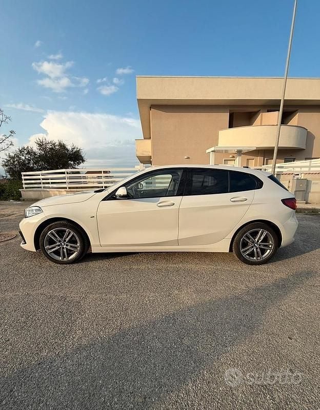 Usata BMW 116 Efficient Dynamics 2020 Bianco Utilitaria