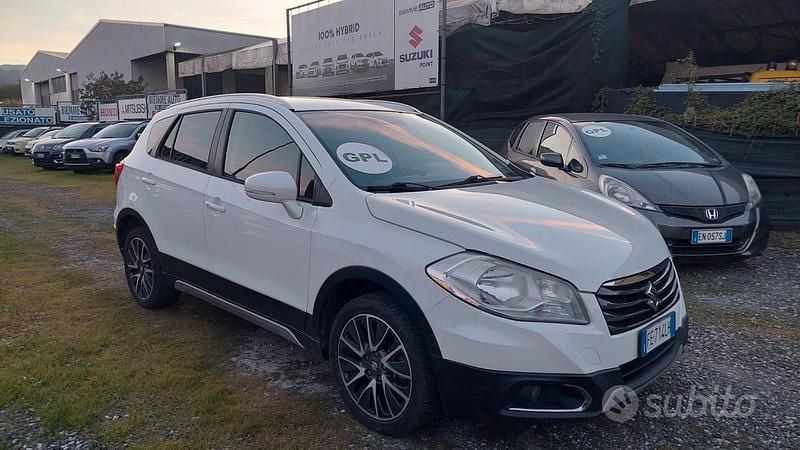 Usata Suzuki SX4 S-Cross Cool 120 CV (88 kW) 2016 Bianco SUV