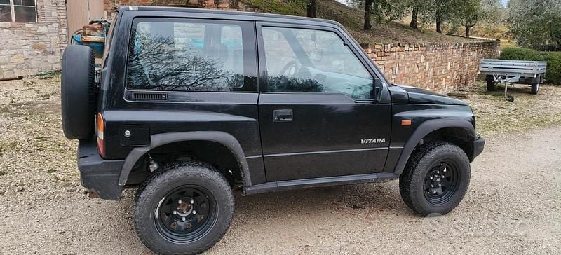 Usata Suzuki Vitara 2000 Nero Berlina