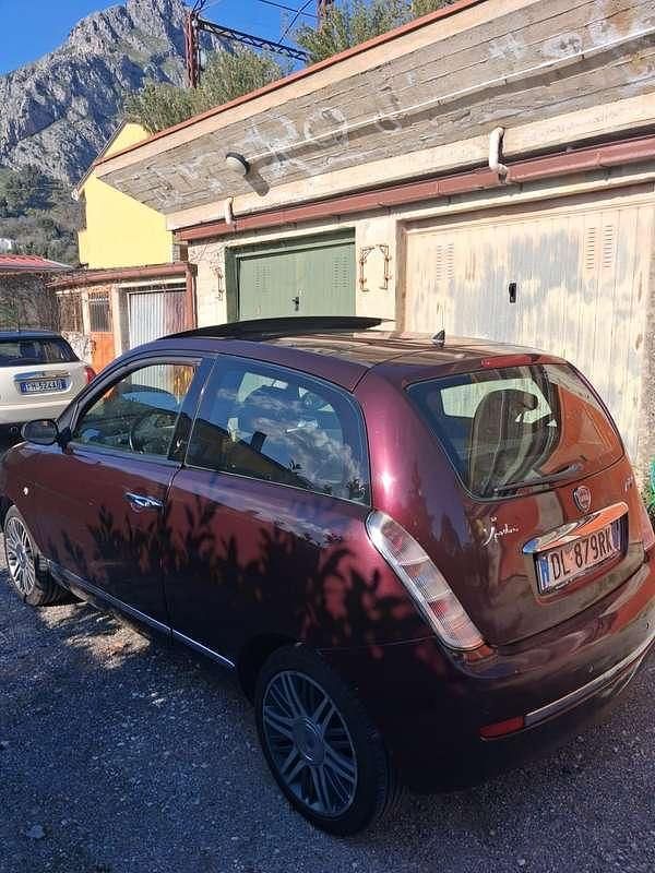 Usata Lancia Ypsilon 69 CV (50 kW) 2006 Utilitaria