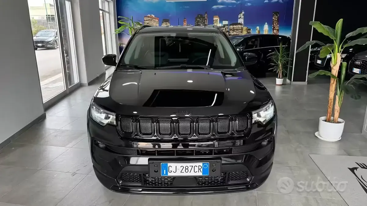 Usata Jeep Compass Night Eagle 131 CV (96 kW) 2022 Nero SUV