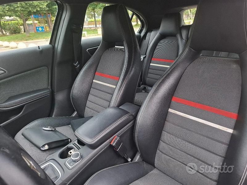 Usata Mercedes A180 2013 Nero Berlina