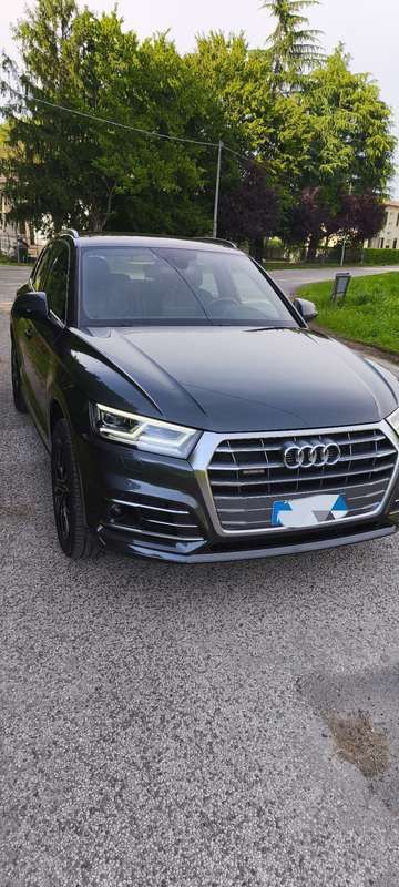 Usata 2019 Audi Q5 S-line plus SUV | 40.000 € (Molto cara) - Immagine 1/4