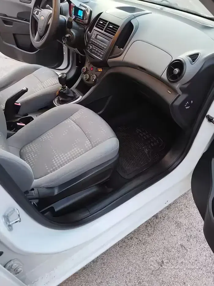 Usata Chevrolet Aveo 69 CV (50 kW) 2012 Berlina