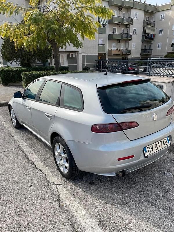 Occasion Alfa Romeo 159 120 ch (88 kW) 2010 Break