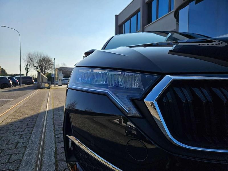 Usata Skoda Octavia Selection 150 CV (110 kW) 2024 Black magic perla Station wagon
