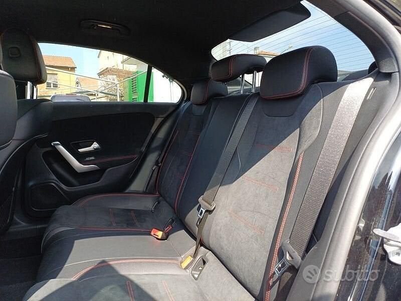 Usata Mercedes A180 Premium 116 CV (85 kW) 2022 Nero Berlina