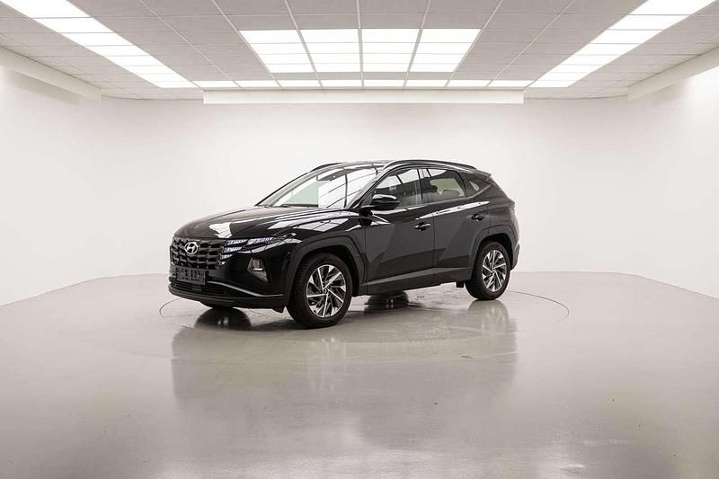 Grigio Usata 2022 Hyundai Tucson SUV | 22.490 € (Buon prezzo) - Immagine 1/4