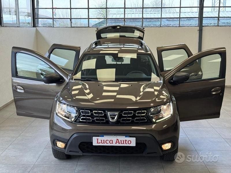 Usata Dacia Duster 114 CV (83 kW) 2018 Marrone SUV
