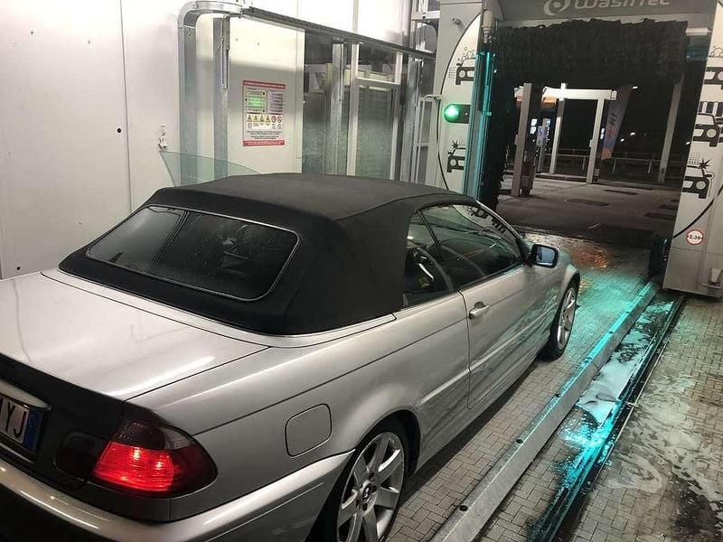 Usata BMW 320 Cabriolet 170 CV (125 kW) 2001 Cabrio