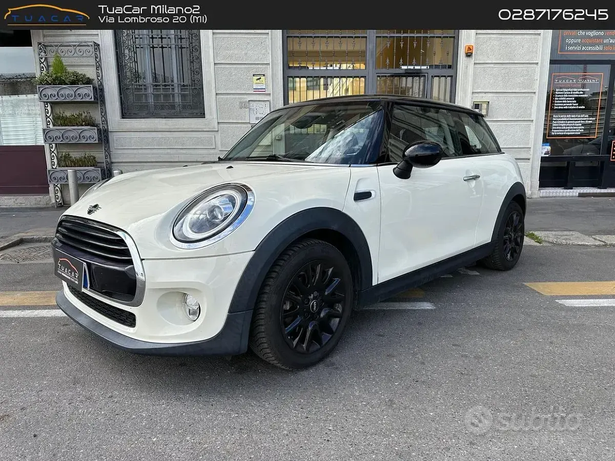 Usata Mini Cooper D Hype 116 CV (85 kW) 2019 Beige Utilitaria