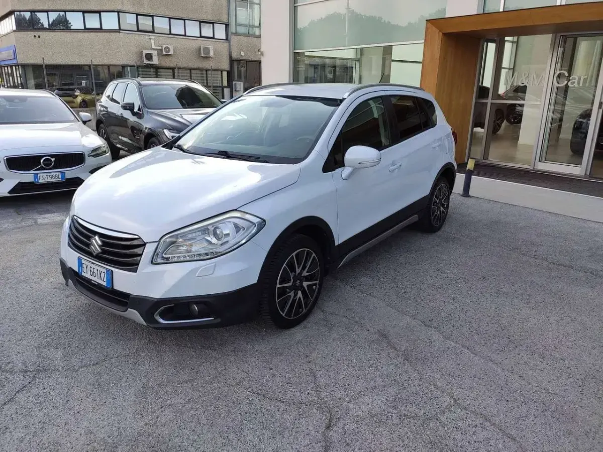 Usata Suzuki SX4 S-Cross 120 CV (88 kW) 2015 Bianco artico metallizzato SUV