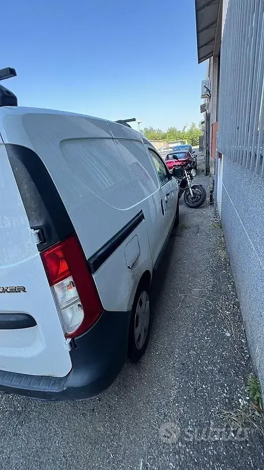 Usata Dacia Dokker 90 CV (66 kW) 2019 Bianco Monovolume