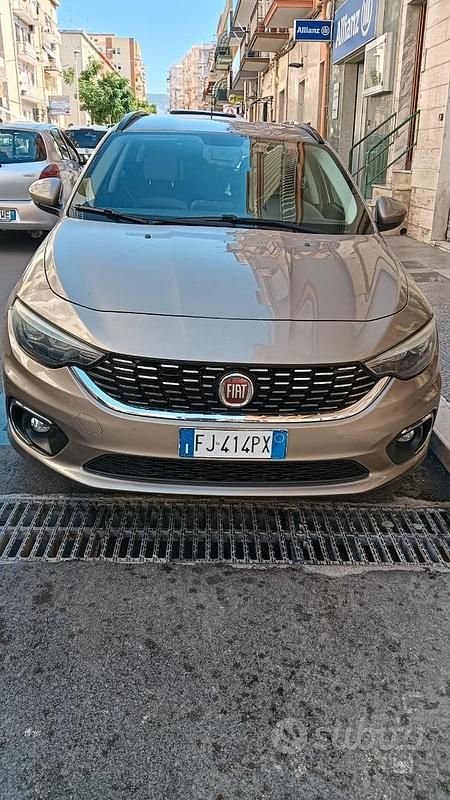 Usata Fiat Tipo 120 CV (88 kW) 2017 Station wagon