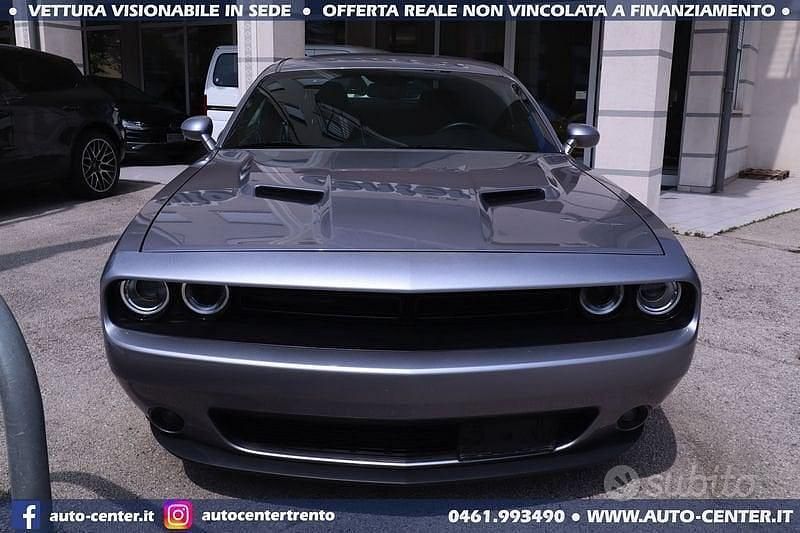 Usata Dodge Challenger SXT 309 CV (227 kW) 2018 Grigio Coupé