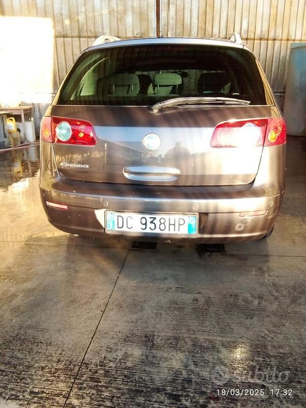 Usata Fiat Croma 2007 Marrone Berlina