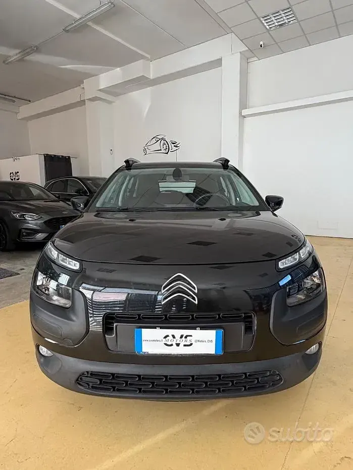 Usata Citroën C4 99 CV (72 kW) 2017 Nero Berlina