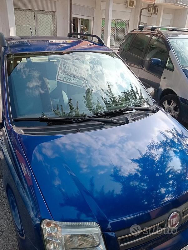 Blu Usata 2009 Fiat Panda Active Due volumi | 4000 € (Buon prezzo) - Immagine 1/4