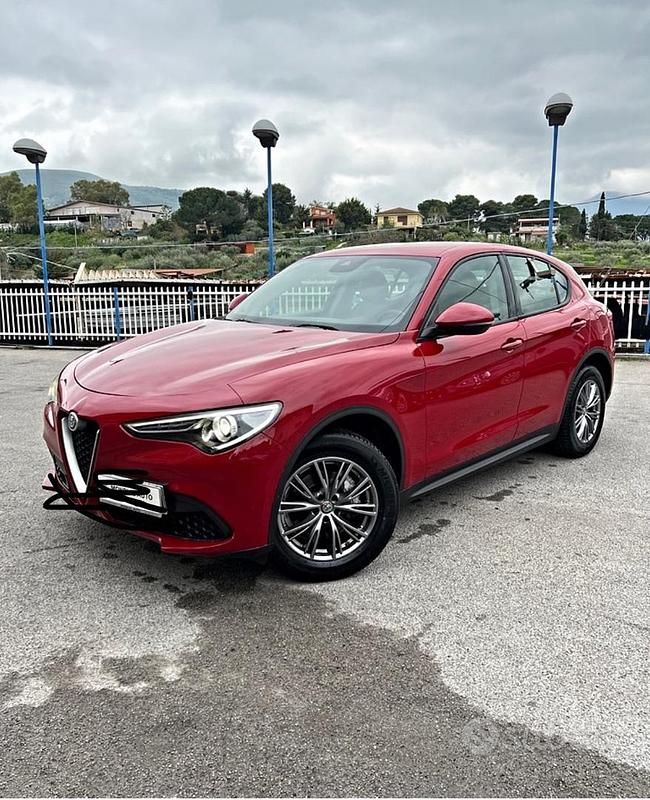 Rosso Usata 2019 Alfa Romeo Stelvio SUV | 18.900 € - Immagine 1/4