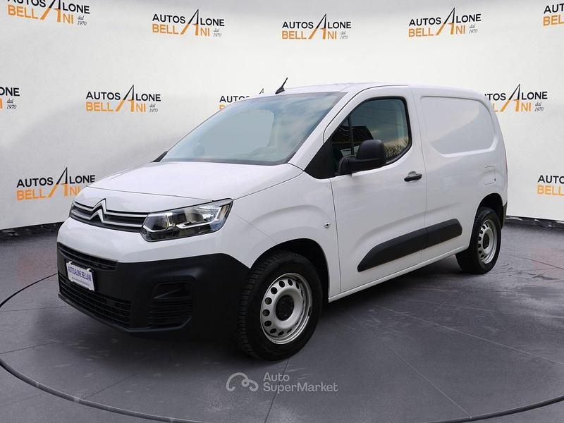 Usata Citroën Berlingo 101 CV (74 kW) 2024 Bianco Monovolume